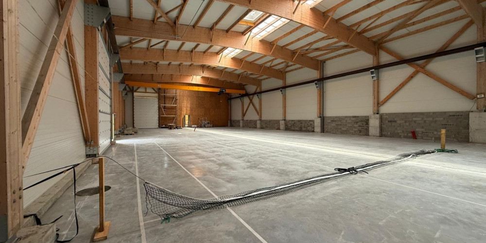 local industriel à BASSENS (33530)